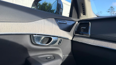 Volvo XC90 2.0 B5P Plus Edition Dark 5dr AWD Geartronic Petrol Estate